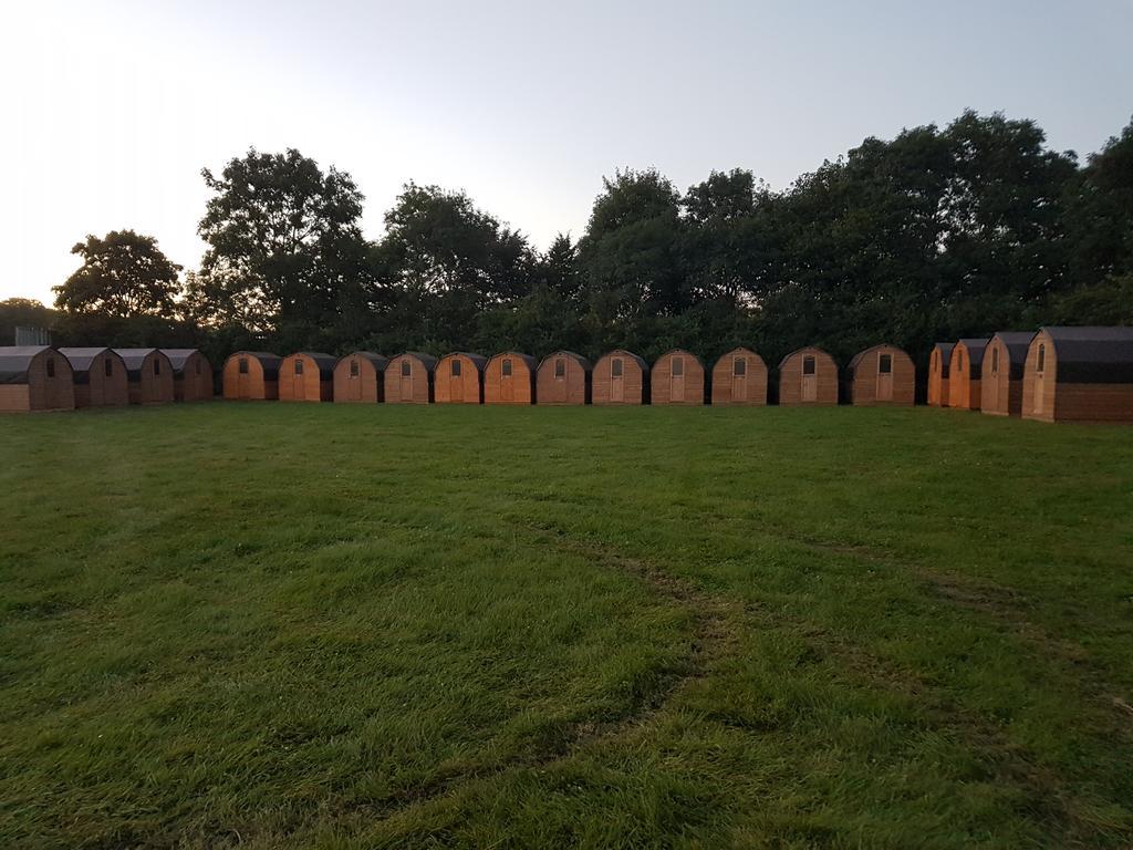 Suitehuts @ Сілверстоун Екстер'єр фото